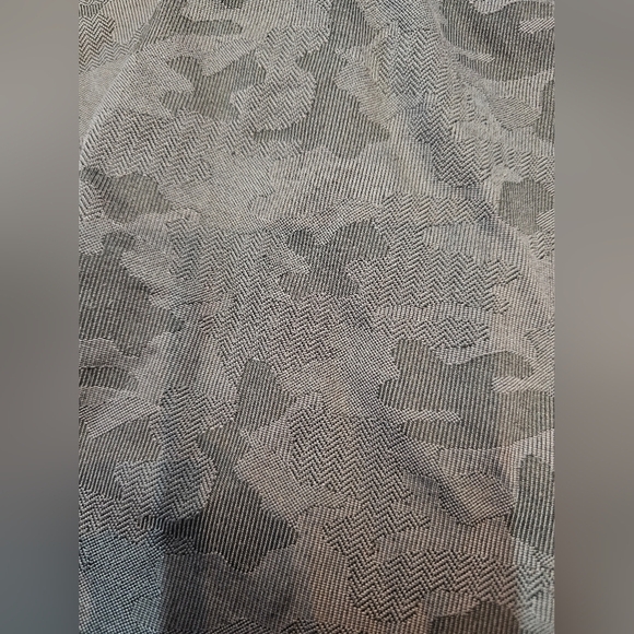 Danskin XL Camo Print Leggings | Dark Grey Stretch Activewear - Picture 2 of 8